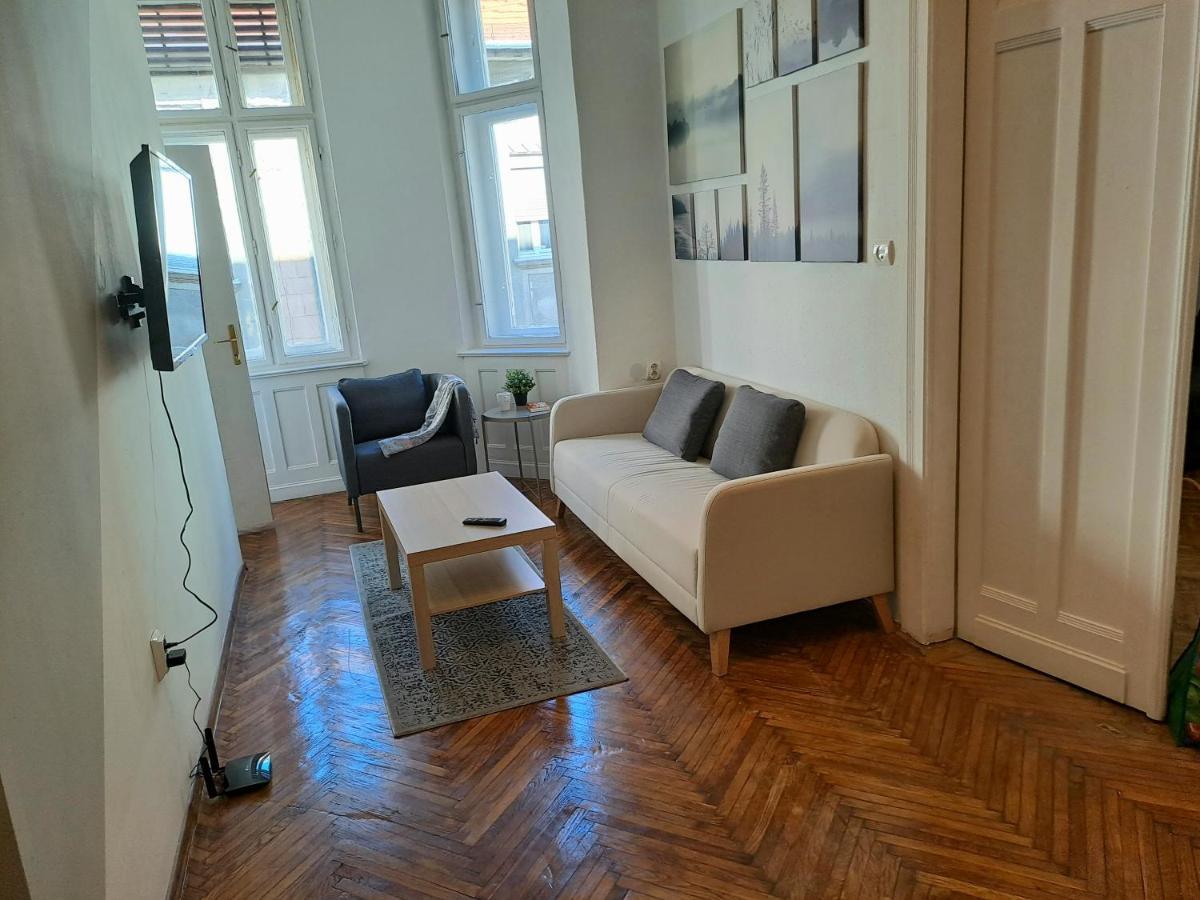 Apartment Emerald *