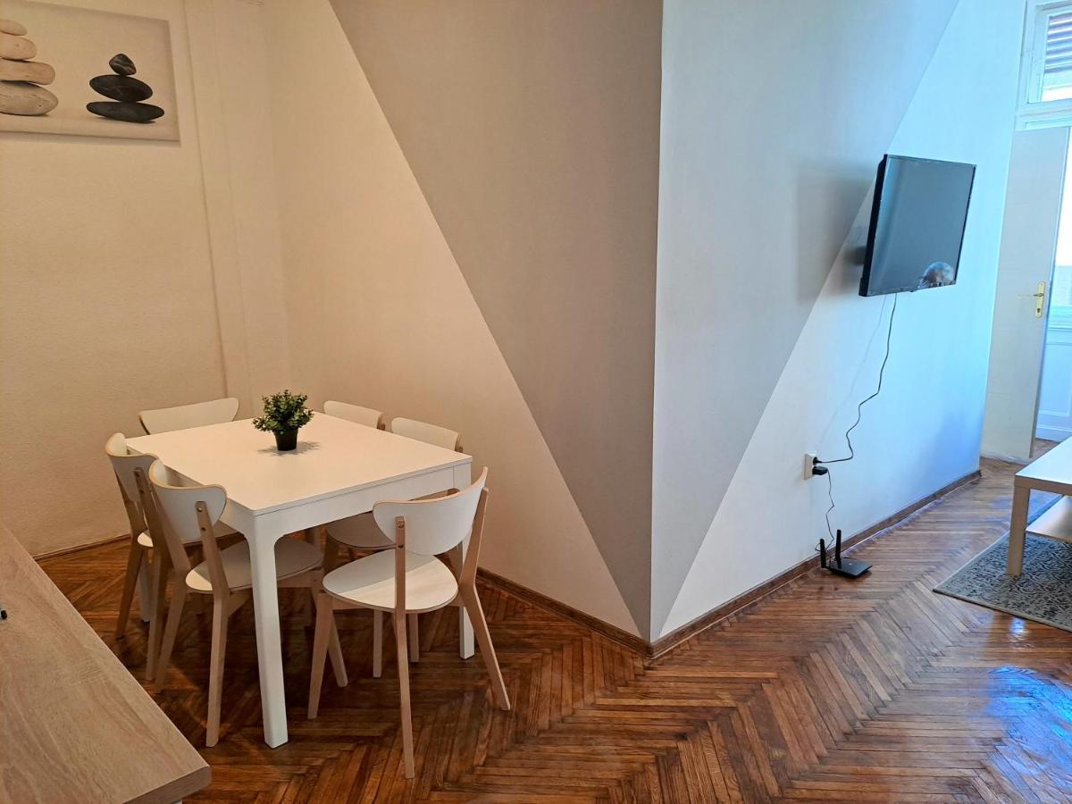 Apartment Emerald *